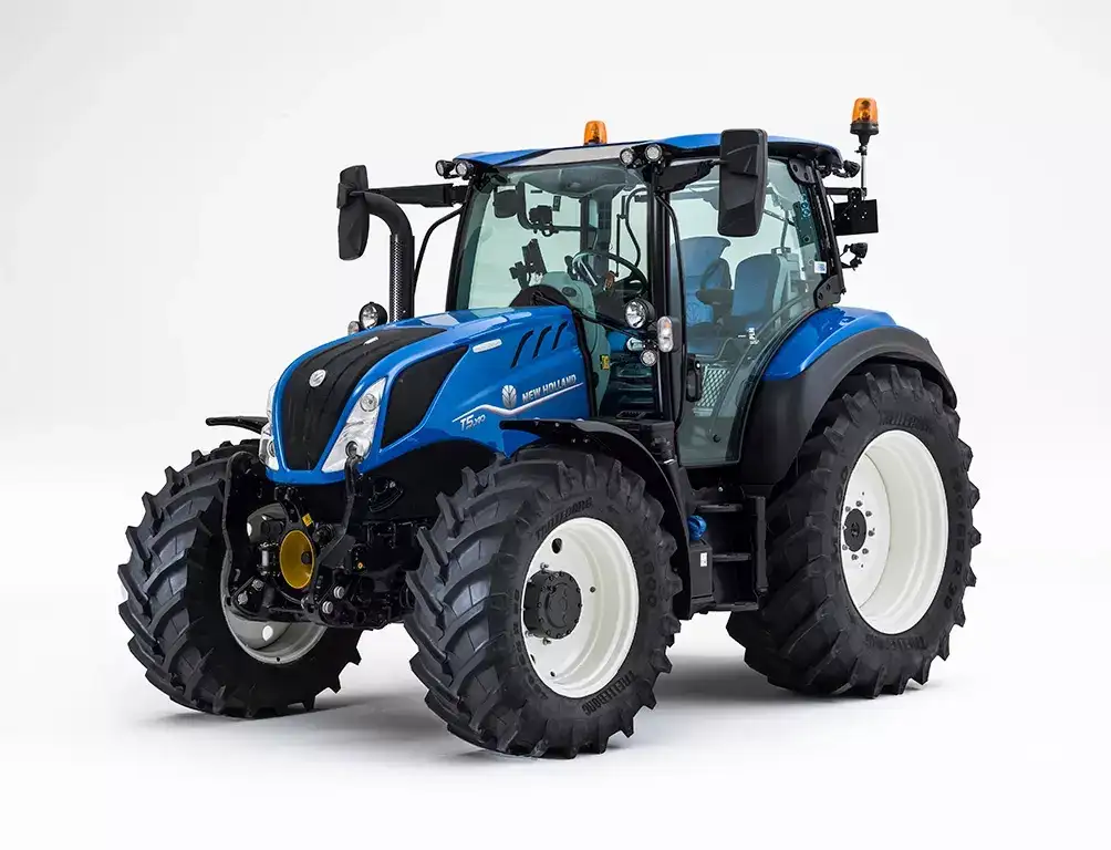 New Holland T5.140 New Holland T5.140 140 HP utility tractor with advanced hydraulics and cab